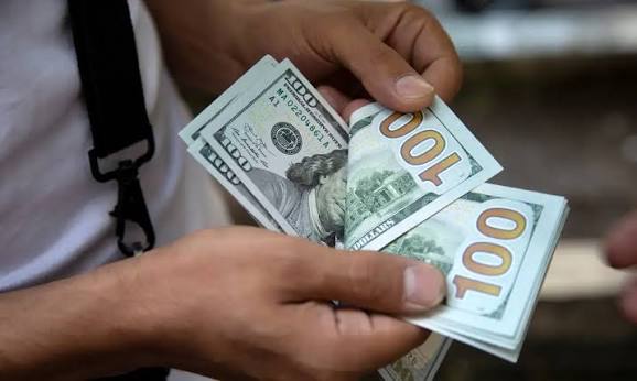 Ativos Digitais Tokenizados | Investimentos, Dólar, ETFs e Criptomoedas